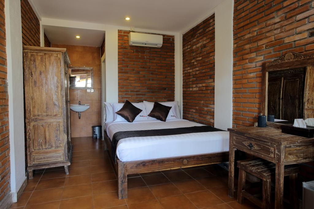 Reddoorz Near Raya Semer Canggu  Bagian luar foto